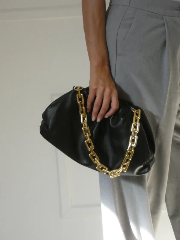 bolso-pouch-bottega-imitacion