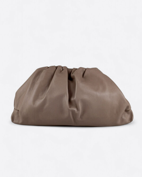 bolso pouch nube topo vista de frente
