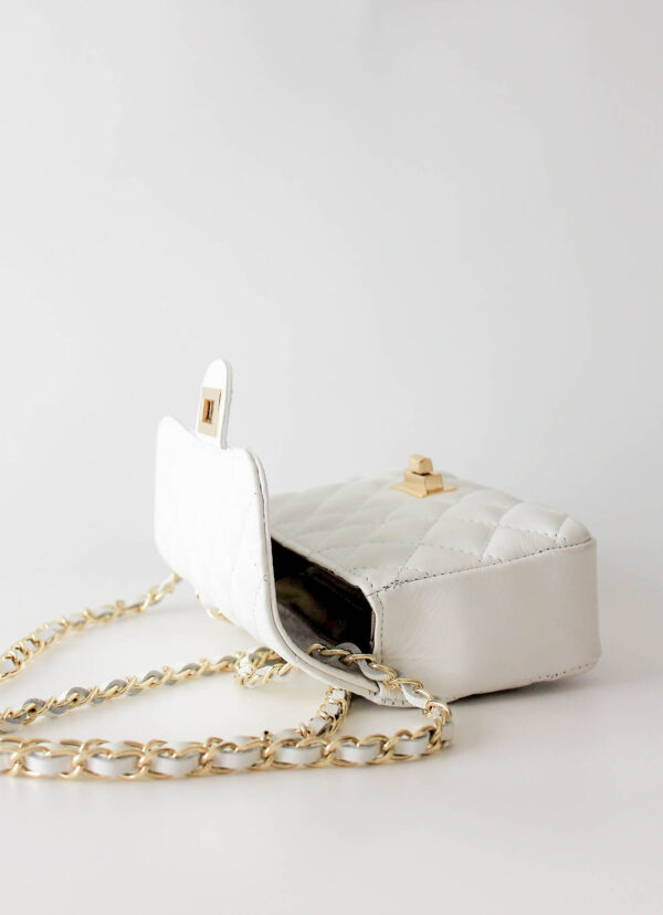 replica-chanel-2.55-blanco