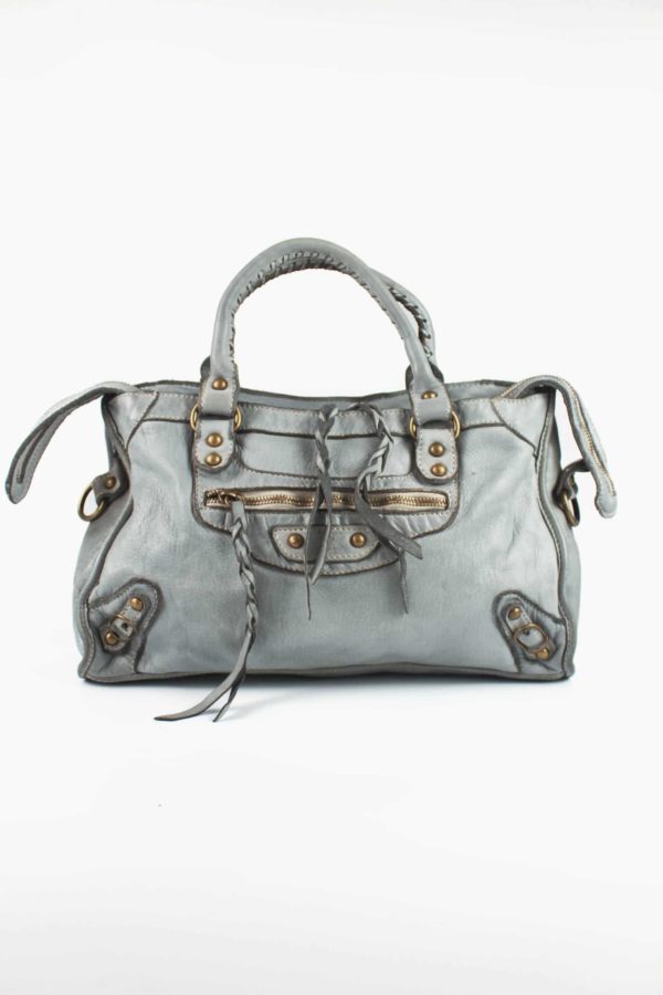 Bolso city de piel gris azulado vista frontal