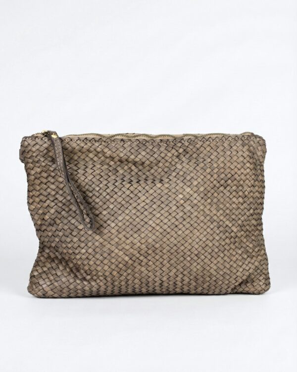 Bolso mano trenzado piel