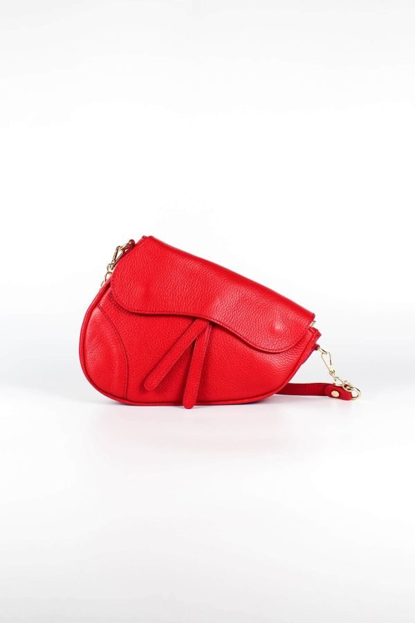 bolso inspiración saddle rojo vista de frente