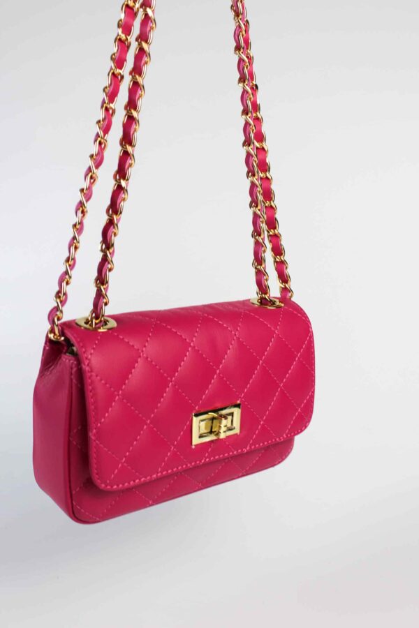 replica-chanel-imitación-pequeño