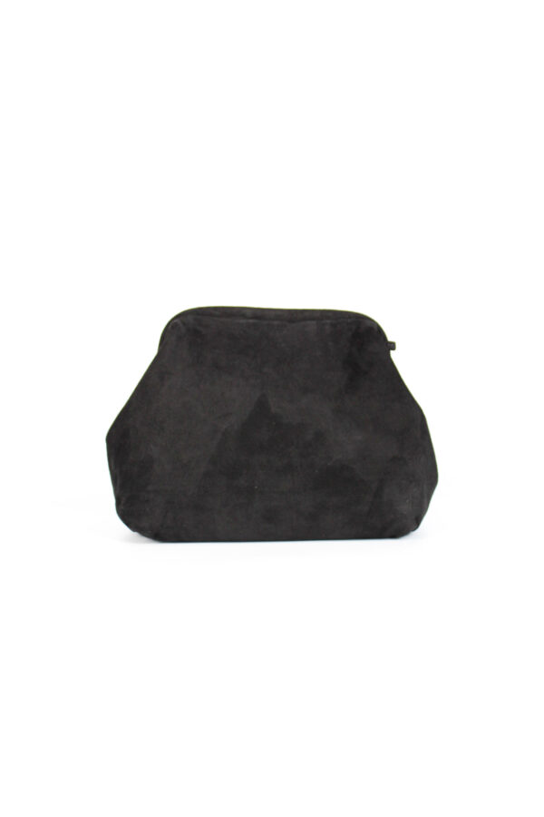 Bolsos de piel de serraje. Vista frontal con detalle de la suave piel de ante