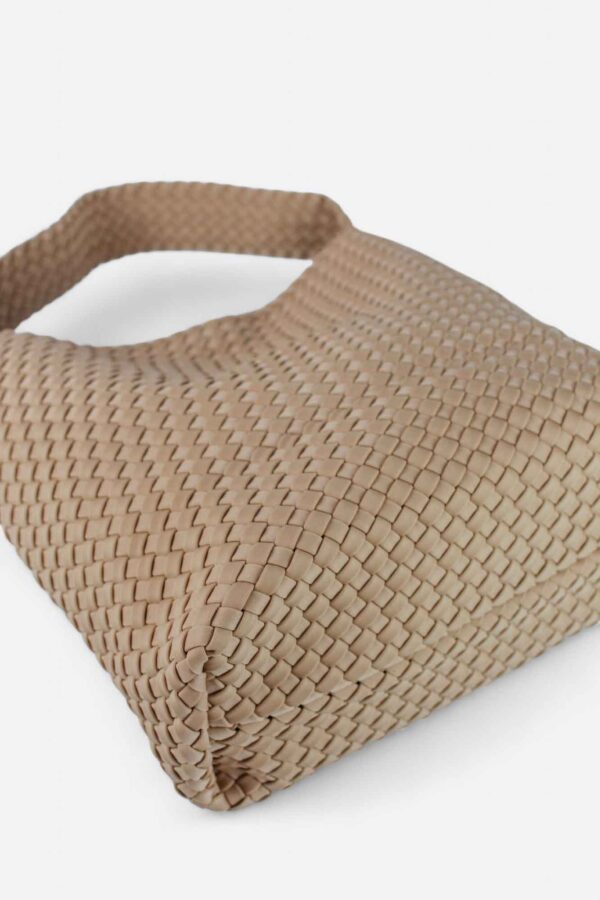 bolsos de neopreno trenzados imagen de la base del bolso