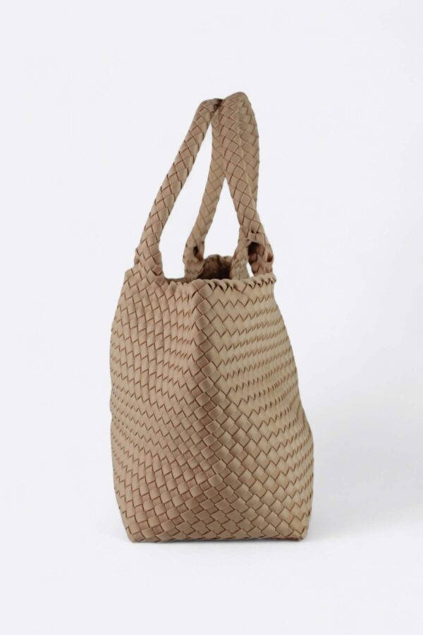 bolso de neopreno trenzado vista lateral del bolso