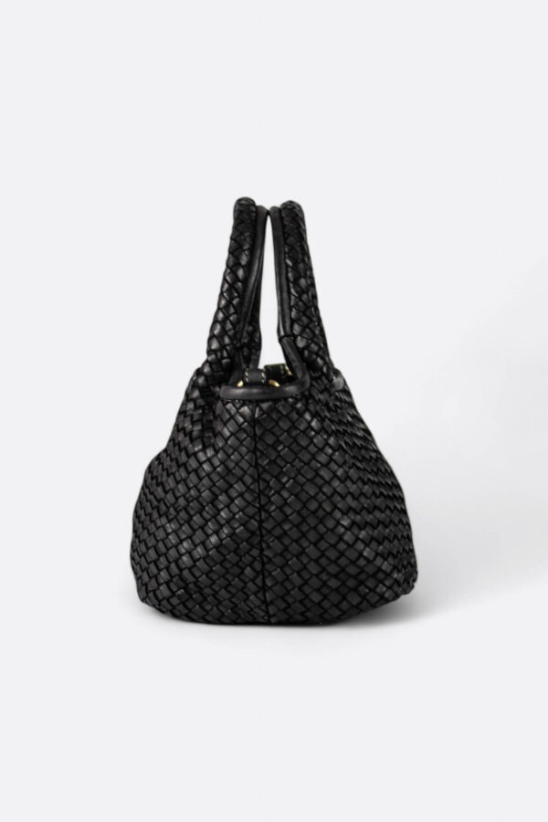 bolso-de-mano-bandolera-trenzado